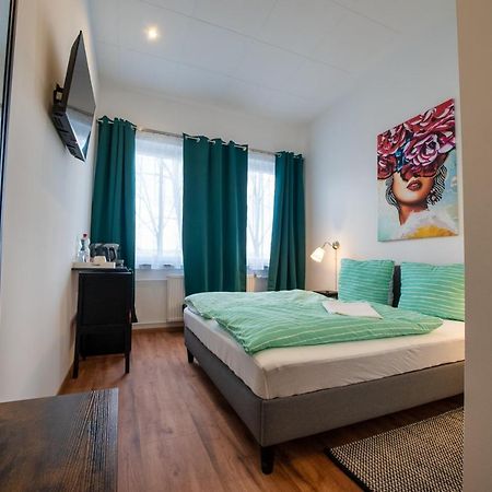 Loewen Unterkunft Langenhagen Langenhagen  Buitenkant foto
